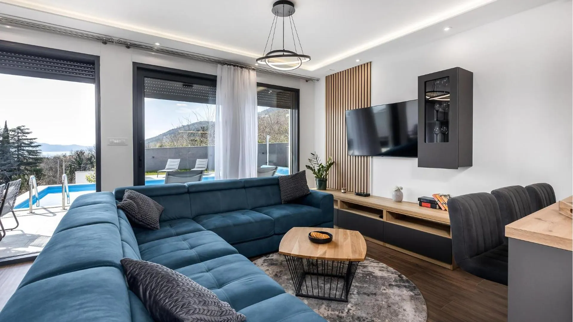 Amazing Home In Lovran With Sauna